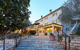 Casa Rustica Dva Baladura Apartments