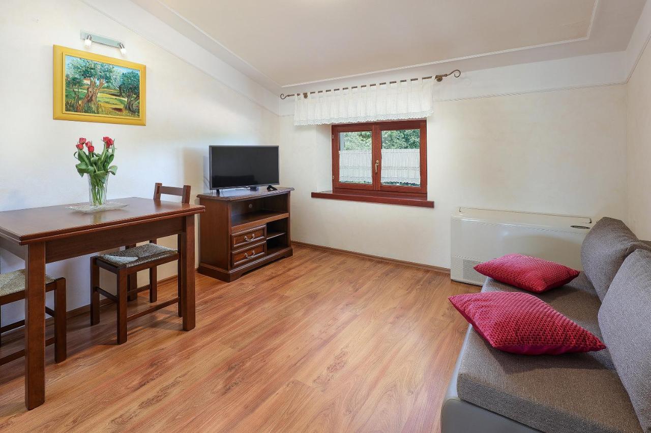 Casa Rustica Dva Baladura Apartments Kanfanar Zewnętrze zdjęcie