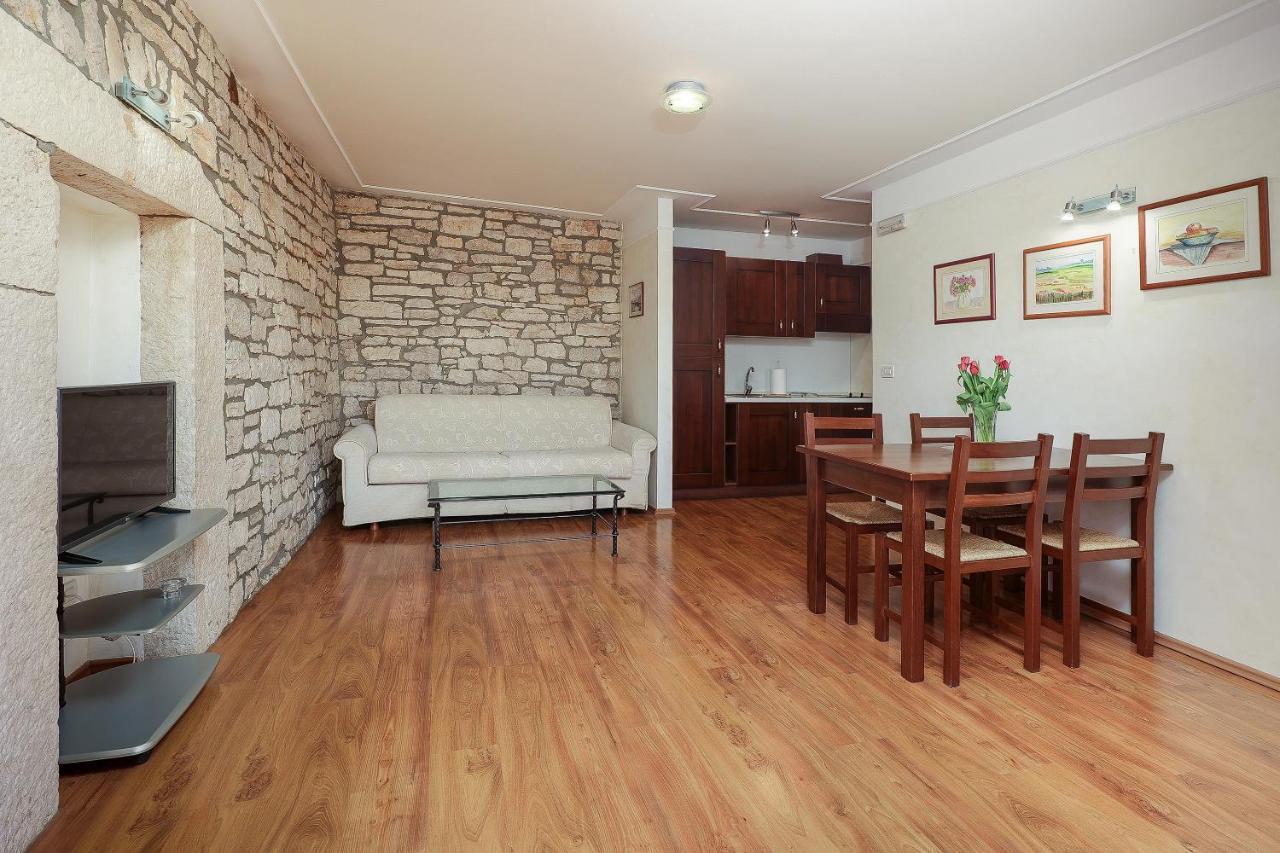 Casa Rustica Dva Baladura Apartments Kanfanar Zewnętrze zdjęcie