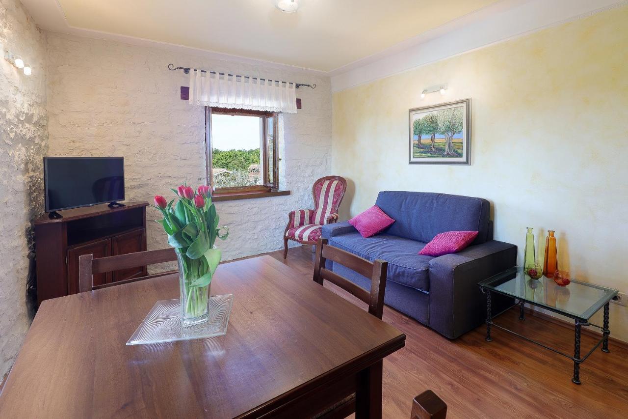 Casa Rustica Dva Baladura Apartments Kanfanar Zewnętrze zdjęcie