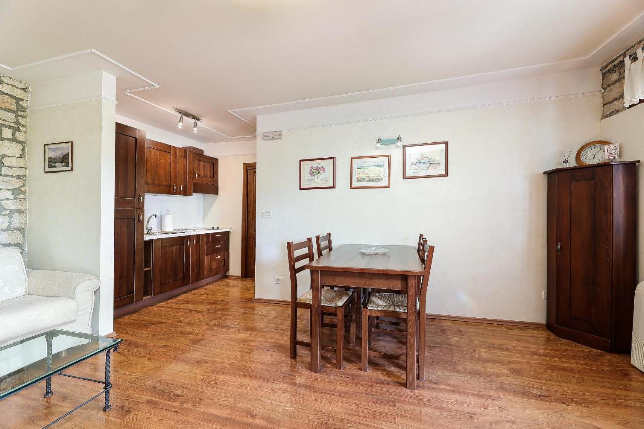 Casa Rustica Dva Baladura Apartments Kanfanar Zewnętrze zdjęcie